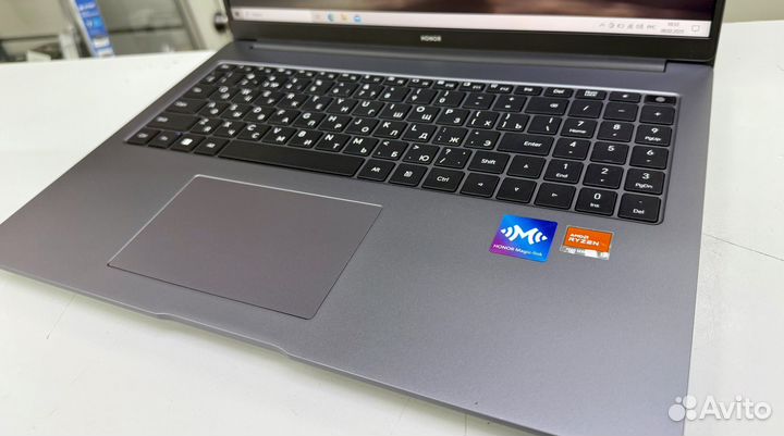 Ноутбук Honor 16