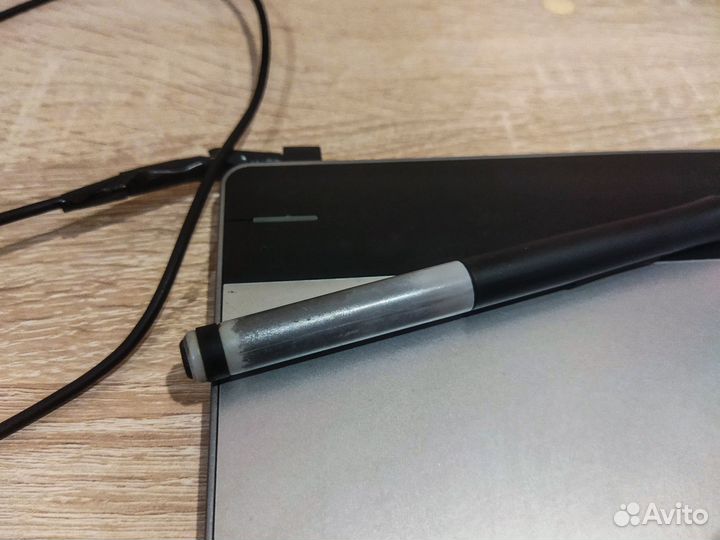 Графический планшет Wacom Intuos Pen Small CTL-480