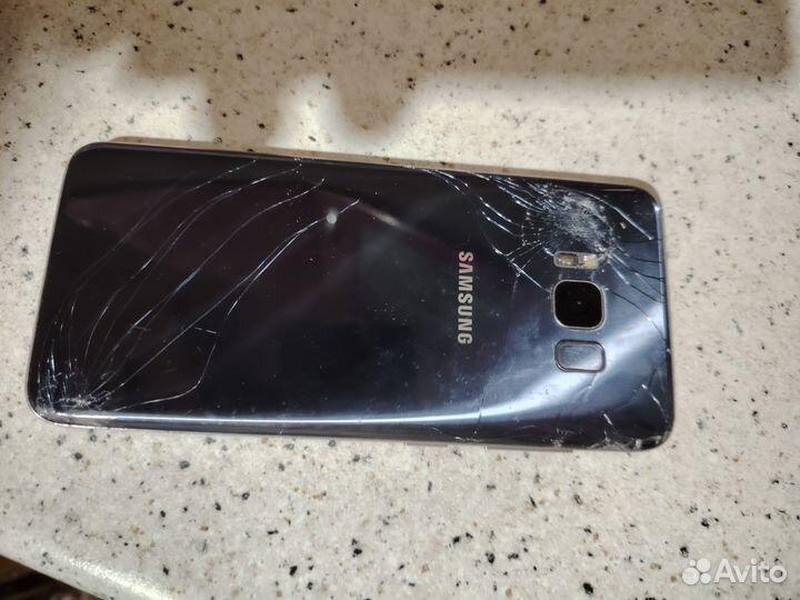 Samsung Galaxy S8, 4/64 ГБ