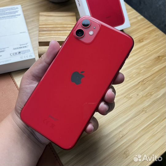 iPhone 11, 64 ГБ