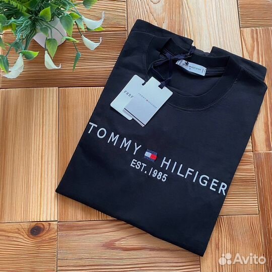 Футболка мужская tommy hilfiger черная