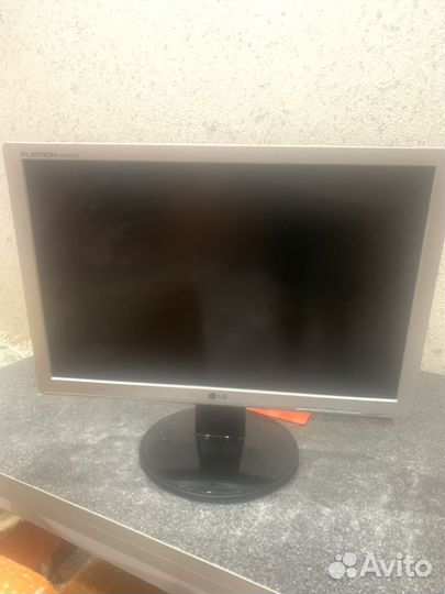 Монитор 70 гц