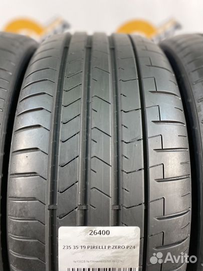 Pirelli P Zero PZ4 235/35 R19 90Y