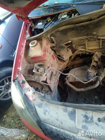 Renault Clio Symbol разборка