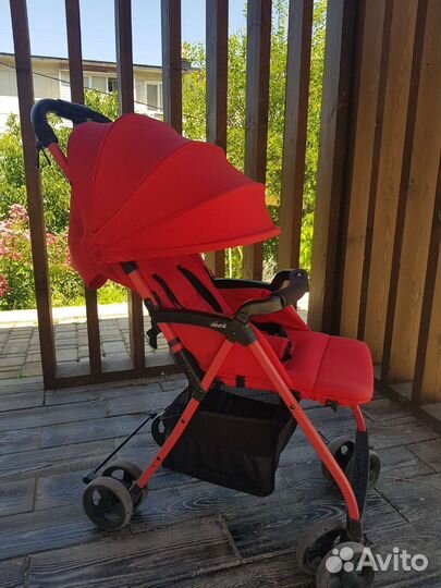 Прогулочная коляска Chicco