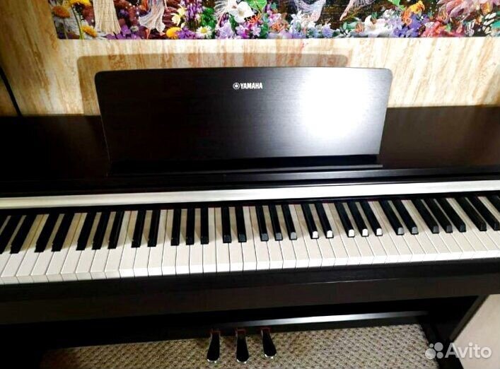 Цифровое пианино Yamaha Arius YDP-142