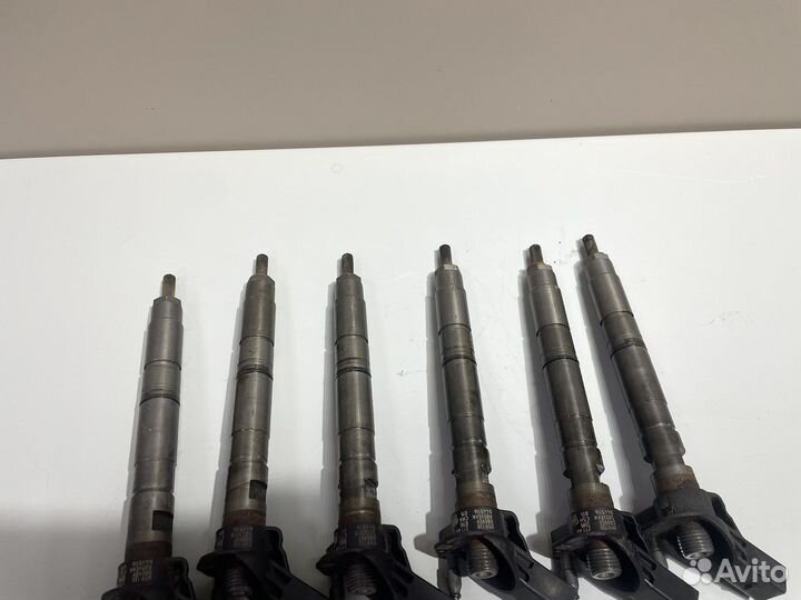 Форсунка топливная Ауди А6 С6 А4 Б8 А5 8Т Ку5 Ку7