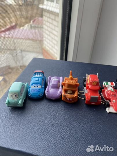 Настольные карты и Игрушки из Киндера сюрприза