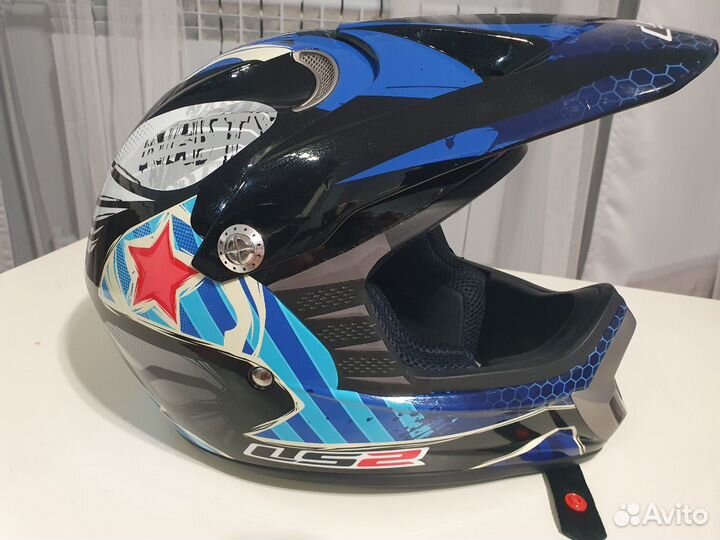 Шлем для мотоцикла(мотокросса)