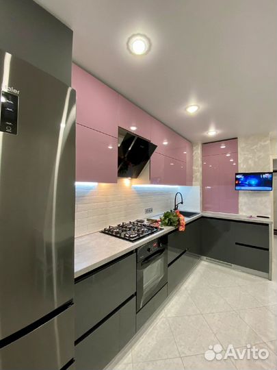 Кухни на заказ от фабрики в Челябинске