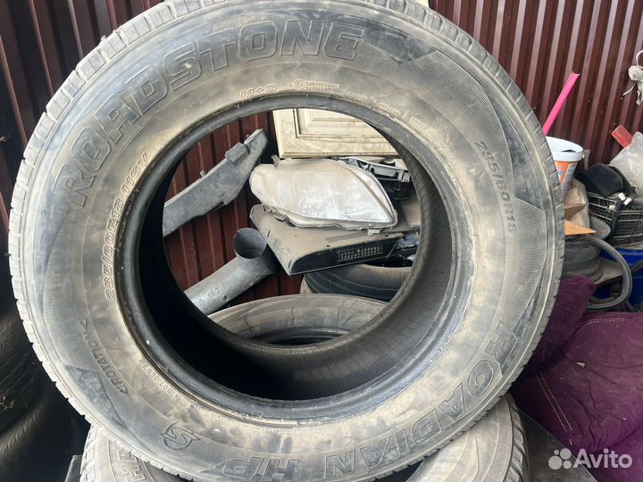 Roadstone 285/60 R18