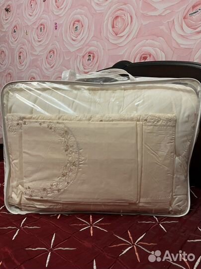 Набор постельного белья с одеялом