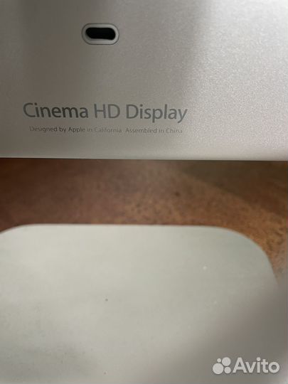 Монитор Apple Cinema HD Display 23