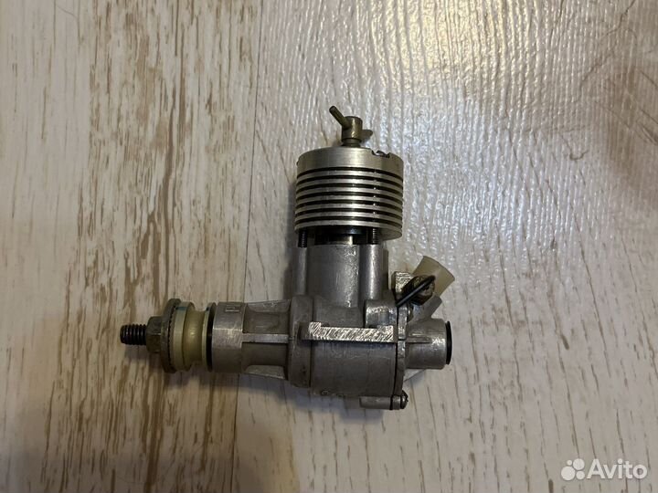 Авиамодельные двигатели