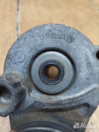 Натяжной ролик приводного ремня Opel Astra H