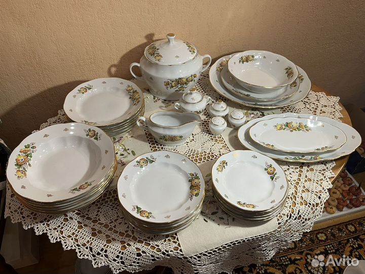 Сервиз столовый 35 предметов СССР Рига