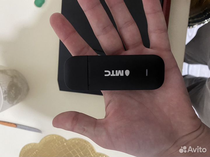 Модем 4g второй без usb со вторым есть коробка