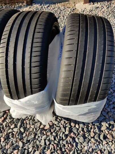 Michelin Pilot Sport 4 SUV 255/45 R20 105Y