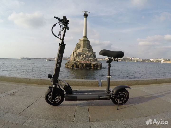 Электросамокат Kugoo M4