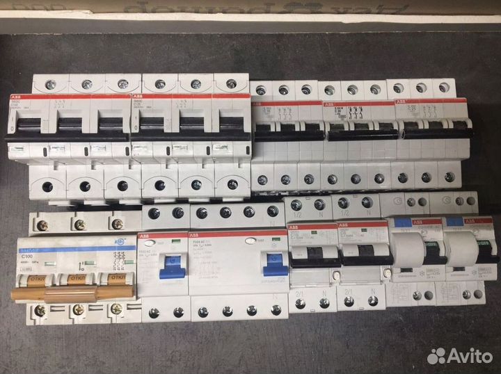 Узо абб FH202 ас 40