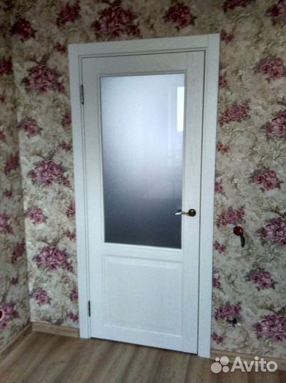 Двери межкомнатные деревянные