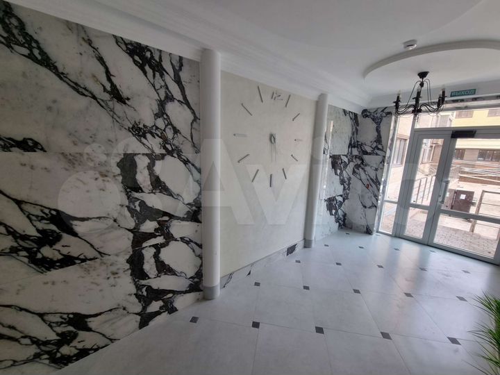 2-к. квартира, 75 м², 2/8 эт.