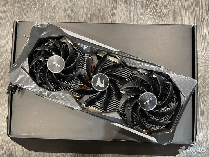 Видеокарта RTX 3070ti Aorus Master