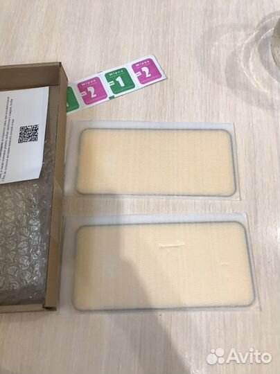 Защитное стекло на iPhone 13 или 13 Pro