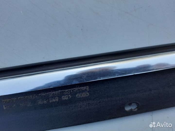 Молдинг задний левый верхний Audi A6 C5