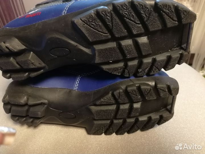 Лыжные ботинки 34 р крепление nnn