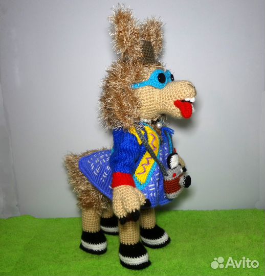 Мягкая вязаная игрушка Лама из шоу Маска на заказ