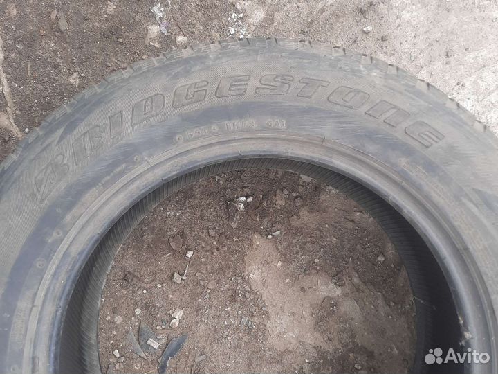 Bridgestone Blizzak DM-V1 225/65 R17 102R