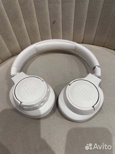 Наушники JBL Tune 760NC