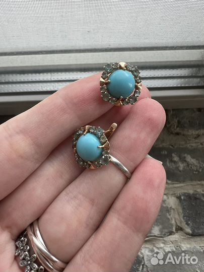 Золотые серьги