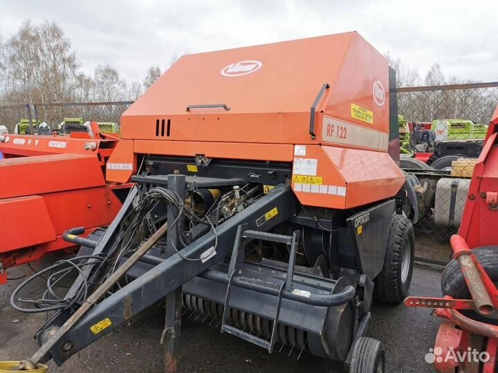 Пресс-подборщик VICON RF 122, 2013