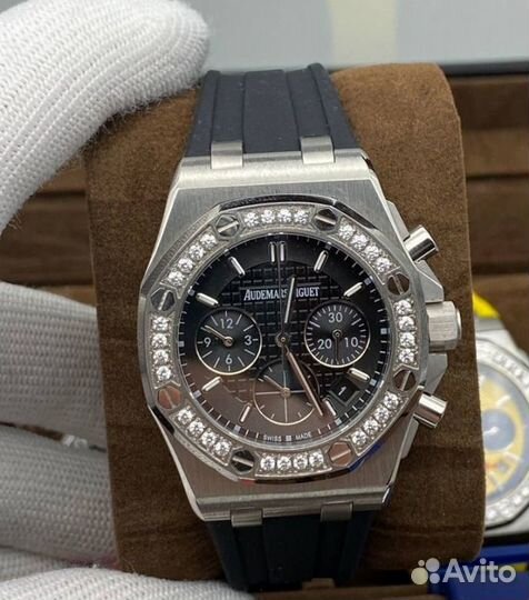 Женские часы Audemars Piguet