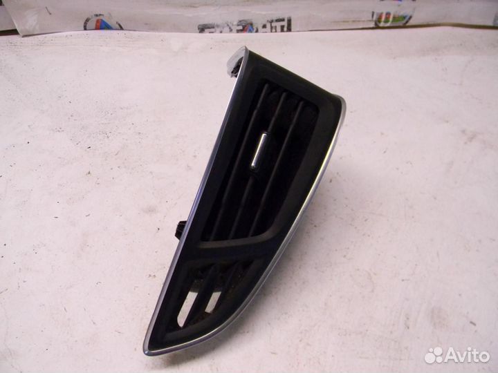 Дефлектор воздушный Focus III 2011