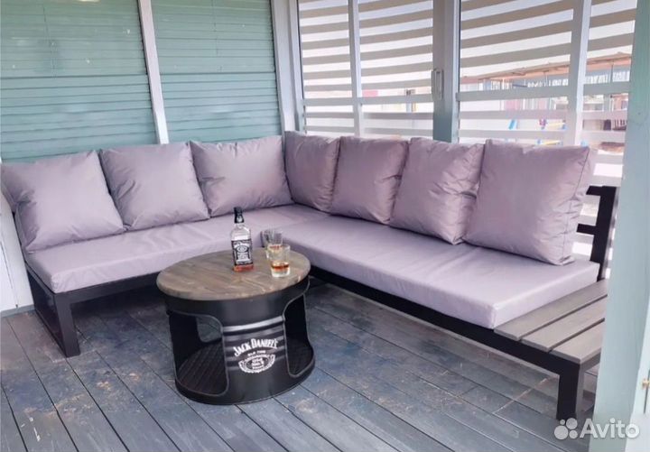 Диван для террасы лофт