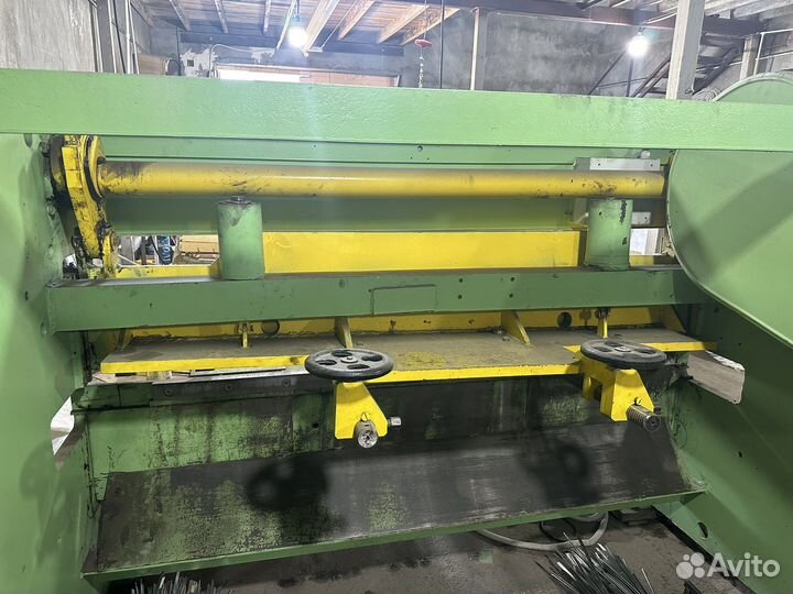 Гильотина по металлу