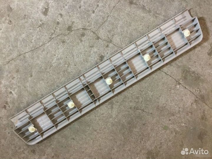 Накладка на порог внутренняя Mitsubishi Pajero V8