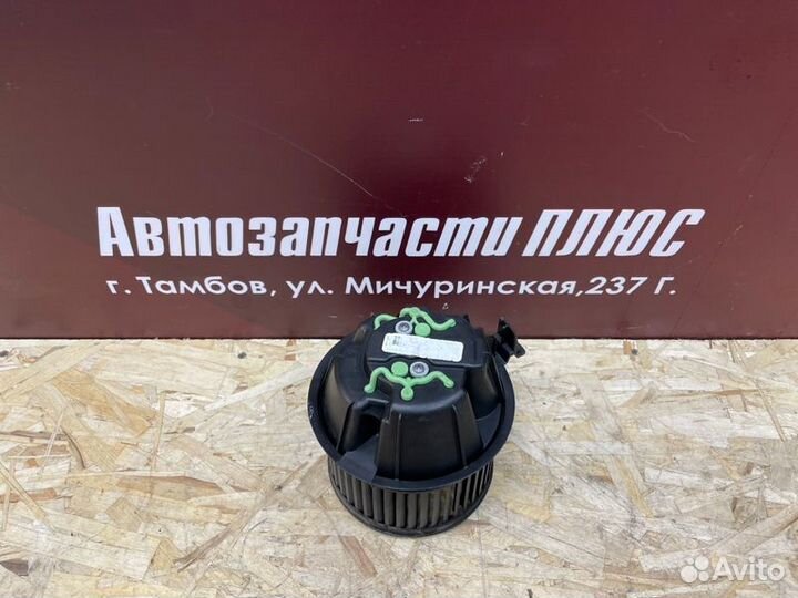 Мотор печки Renault Duster