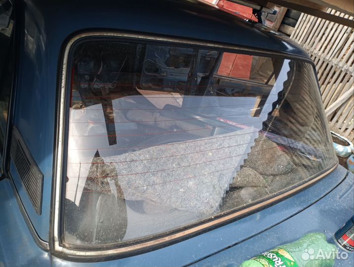 Заднее стекло ваз 2107