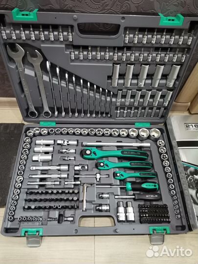 Stels 216 предметов автомобильный набор