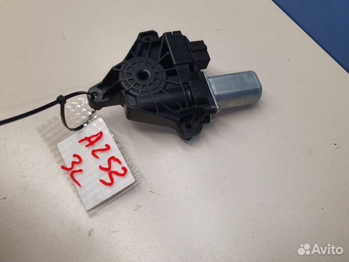 Моторчик стеклоподъёмника задний левый Mercedes GL