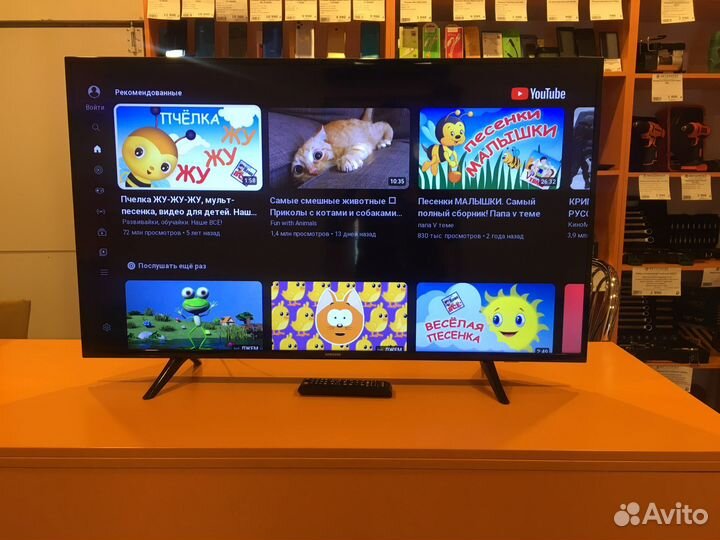 1) Телевизор Samsung ue43j5272au, Smart-TV