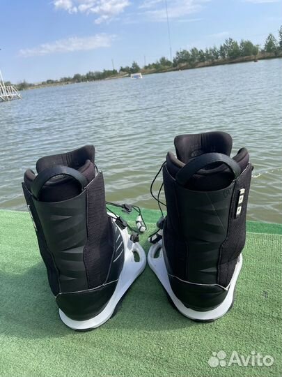 Крепления для вейкборда ronix parks
