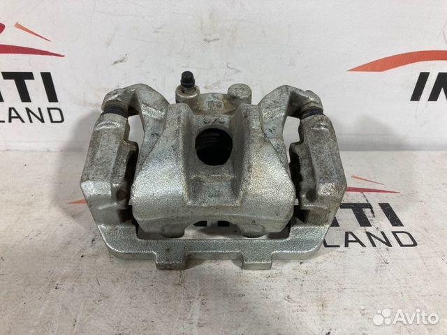 Суппорт задний правый Infiniti Qx80/Qx56 Z62