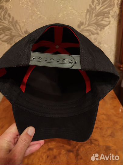 Бейсболка hugo