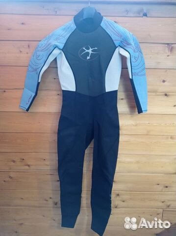 Гидрокостюм