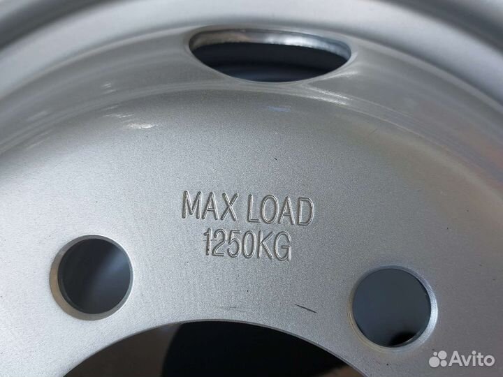 Kumho 722 4/8.5 R16C